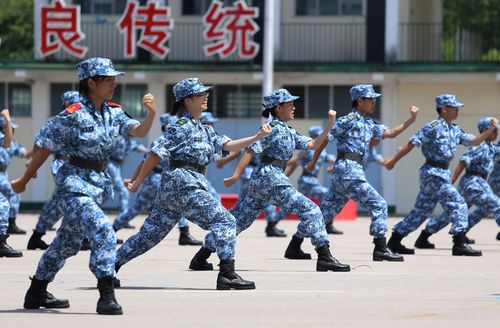 ������μӾ�������Ӫ����ʵ�����ѵ����ͼ��