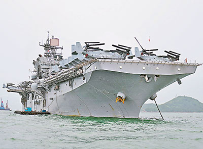 美“马金岛号”战斗舰访港水手最爱“住家小菜”