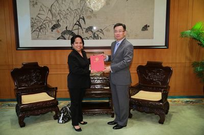 ���ܻ�����ɱ�����פ��������