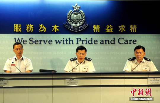 香港警方担忧旺角非法集结正步向暴乱边缘