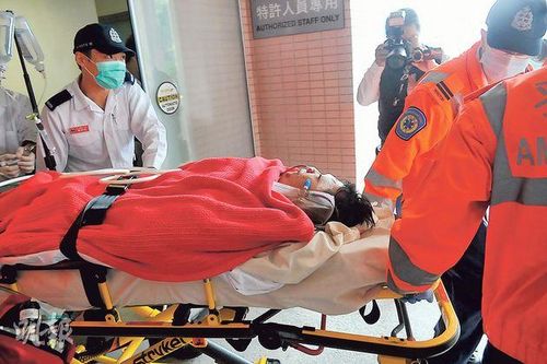香港马拉松比赛逾1100人受伤其中两名跑手危殆