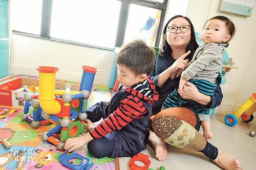 香港“师奶”愈来愈高学历叹困家中“浅水浸蛟龙”