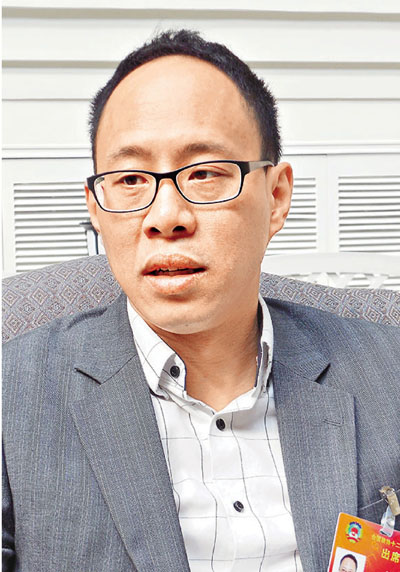 港区委员:很多青少年迷失方向可到内地考察实习