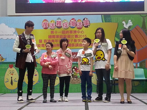 ���飺����߳ɼҳ�������Ӳ�Ʒ����Ů��ͻ