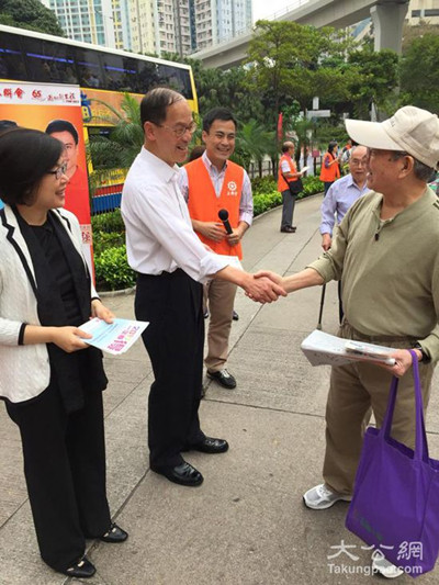 多数港人盼通过政改方案吁让反对派“票债票偿”