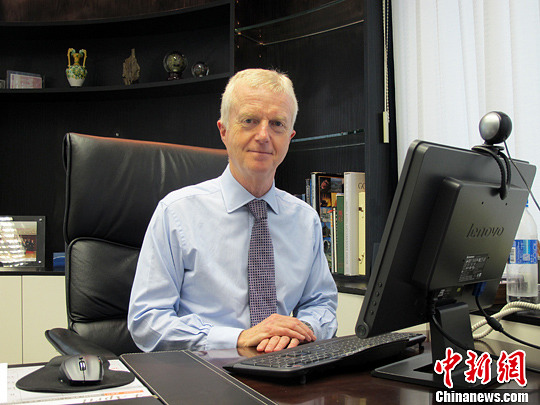 专访香港英商会行政董事:“一国两制”保证香港优势
