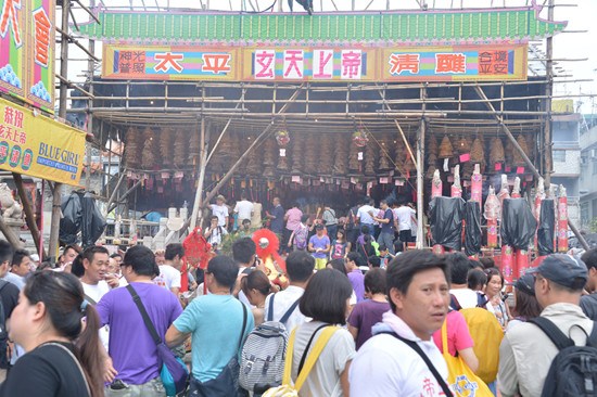 香港今迎长洲太平清醮预计六万人次往返(图)