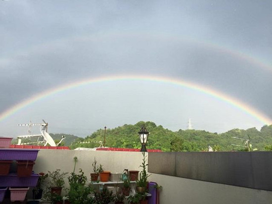 香港大埔现罕见双彩虹民众拍下网上分享(图)