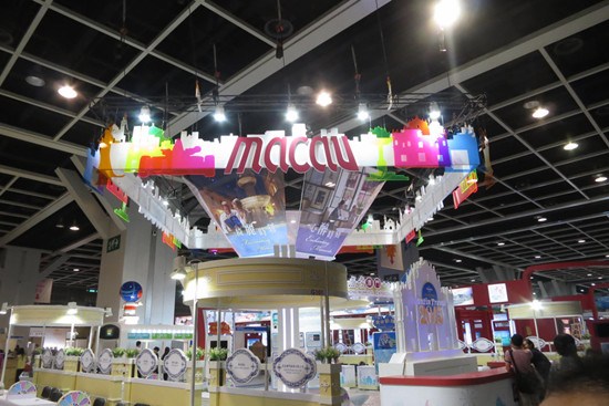 ����40�˸��۲�����۹�������չ���������£�ͼ��