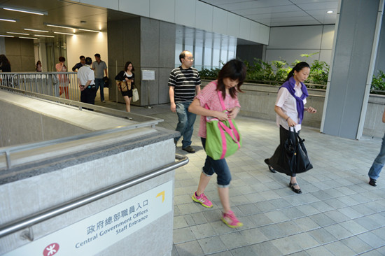 香港公务员加薪3.96%至4.62%追溯至4月1日生效
