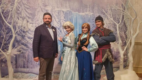 香港迪士尼乐园庆10周年11月将推全新舞台表演