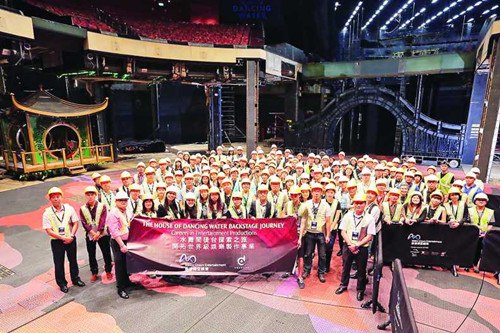 80��չ�����š�ˮ��䡱��̨�������̽��֮��