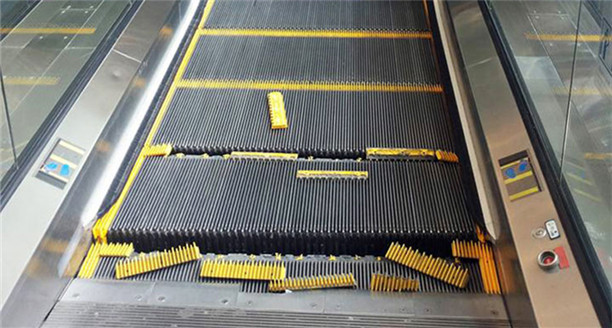 ����̨�ױ�Եͻ��������ͣ�������Ǹ۰���ݳ���