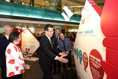 香港八月游客持续减少业界促善待旅客(图)