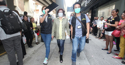 内地游客在港被打死续:涉事珠宝店女负责人被捕