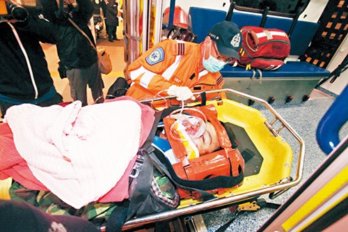 ���һ��ͷ������ҵ������8������1����Ա��Σ