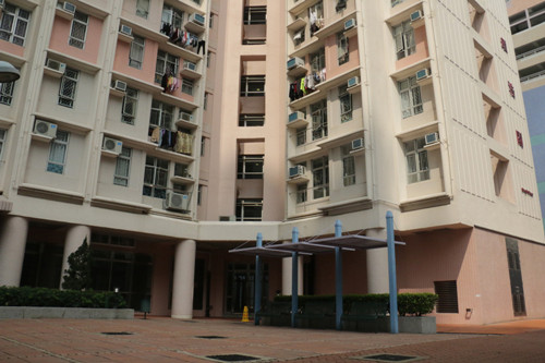 香港四天内发生三起学生跳楼事件教育局关注