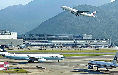 香港旅游业疲弱访港旅客人次持续下跌(图)