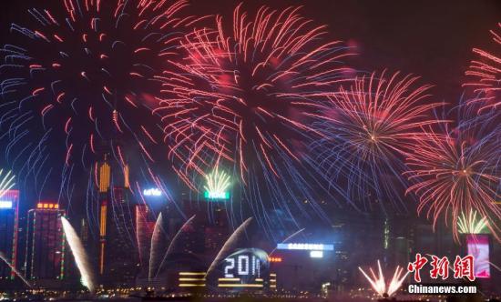 圣诞新年访港内地旅客回升其他地区减少(图)