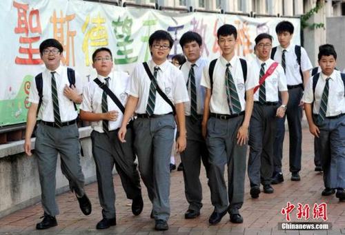 调查：逾6成港生不期待青春期的转变逾半烦恼暗疮