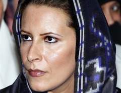 ������Ů����̬�Ƹ�������̨��ʹ�����ǡ����ߡ�