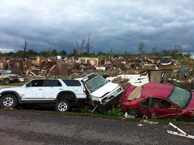 美南部龙卷风已致295人死损失料达数十亿美元