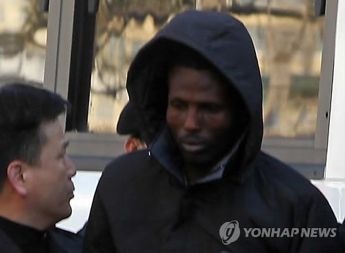 索马里海盗阿拉伊在韩国被判无期徒刑（图）