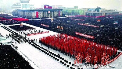 ���ƶԳ�������֮�����Գ���׼����ʱ�볯����