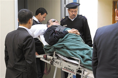 检方要求判穆巴拉克死刑律师称其有罪证据少