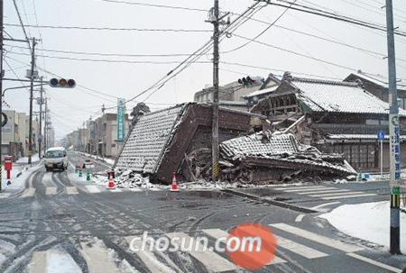 韩国记者走进福岛核电站禁区称仿佛在看恐怖片