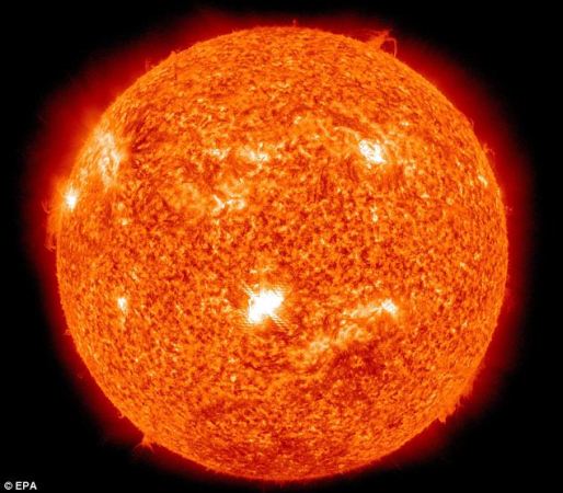 英国公布新版国家安全威胁清单包括太阳风暴