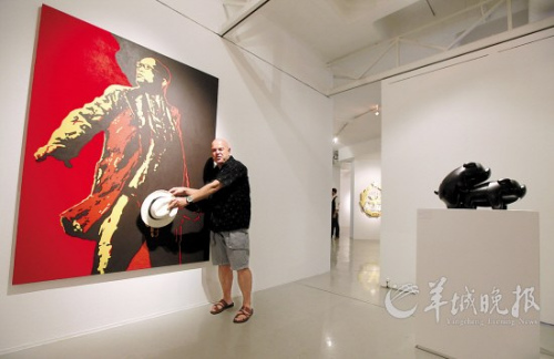 南非总统裸体画像惹风波画师被批“下流”(图)
