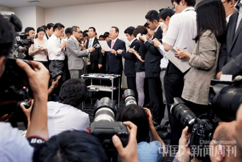 小泽一郎的政治乱世:曾四次扭转日本政治方向