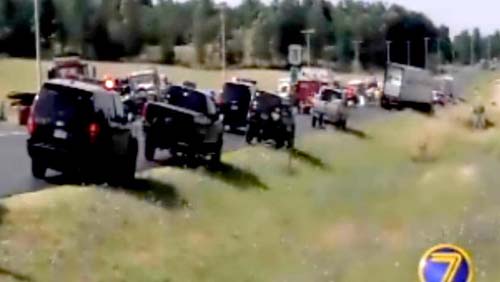 ŦԼ��������������ײ�¹���6����1���ˣ�ͼ��