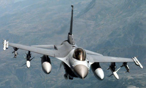 菲律宾或因费用问题放弃购买美F16战机计划