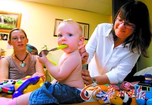 ���޳�����ҽ�Ϸ���λ������ƽ���������ͬ