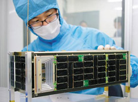 韩美共同研发超小型卫星将升空仅重3公斤(图)