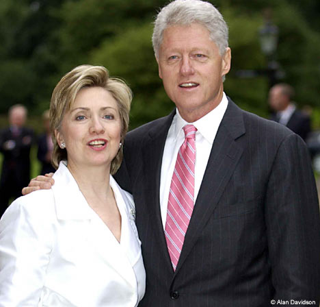 克林顿暗示妻子希拉里或2016年竞选美国总统