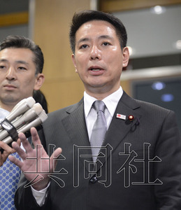前原诚司为虚报经费做辩解坚称自己清白(图)
