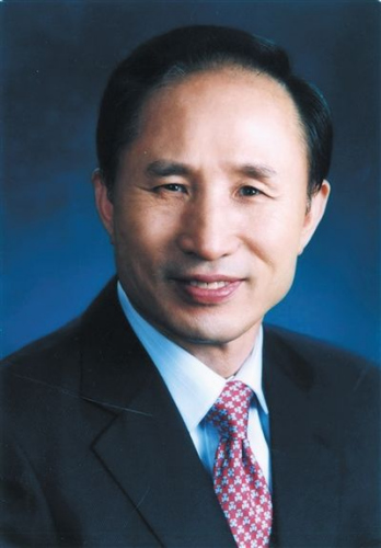 韩总统一家洗清贪腐嫌疑李明博将来能轻松离任