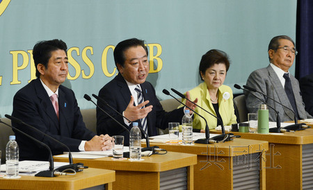 日本举行政党党首辩论会野田批自民党核电政策