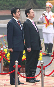 安倍与越南总理会谈“首相外交”拉开序幕(图)