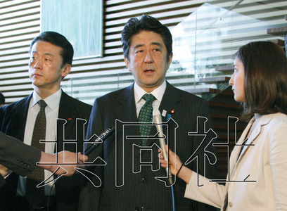 安倍迎来执政百日强调将争取真正出成果