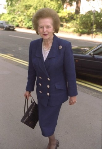 铁娘子撒切尔夫人辞世带动英国名牌包销售