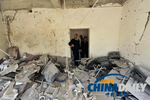 利比亚接连发生爆炸班加西警察局严重受损(图)