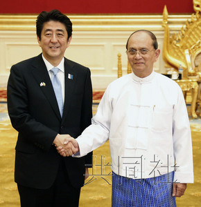 安倍会晤吴登盛或将宣布免除缅甸拖欠债务(图)