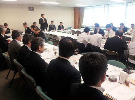 日自民党欲修教科书标准或不写南京大屠杀人数