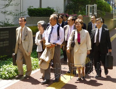 福岛核事故疏散灾民起诉政府和东电索赔案开庭