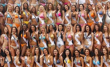 印尼世界小姐大赛取消比基尼环节改穿保守服装