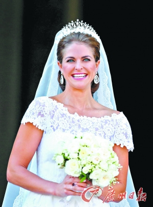 ��乫���¼��������м����ɾ���������ң�ͼ��